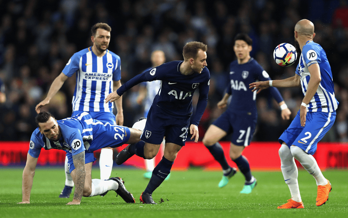 皇马后防问题严重，阿诺德伤缺，球员轮换困难，姆巴佩虽强但后防乏力，形势严峻。