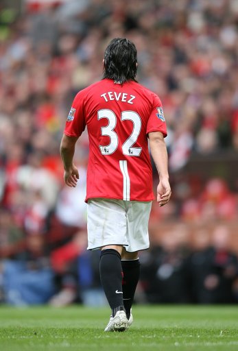 荷甲战报：巴卡尔替补送乌龙，海伦芬3-0鹿特丹斯巴达（荷甲快讯：替补巴卡尔自摆乌龙，海伦芬3比0完胜斯巴达鹿特丹）