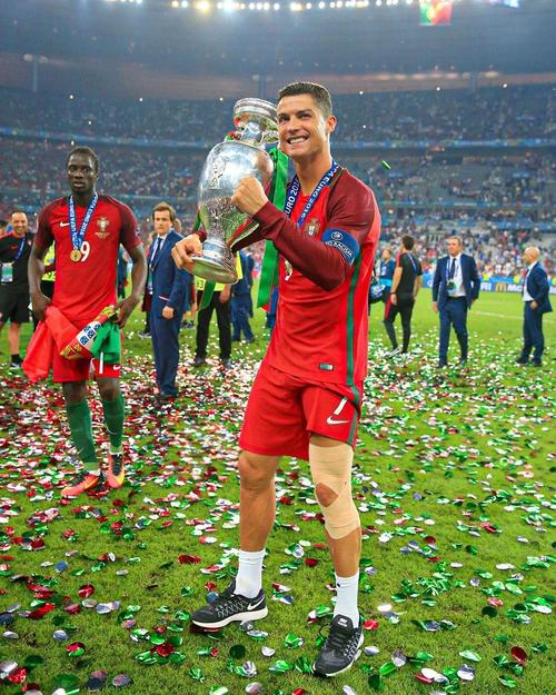 德天空：瓜帅很喜欢赛义德-马拉，球员还没与任何俱乐部谈判