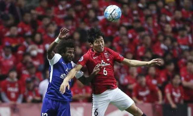 帕雷霍：上半场巴萨除了点球没有其他威胁，维加不应被罚下（帕雷霍：巴萨上半场除点球外毫无威胁，维加不该被逐）